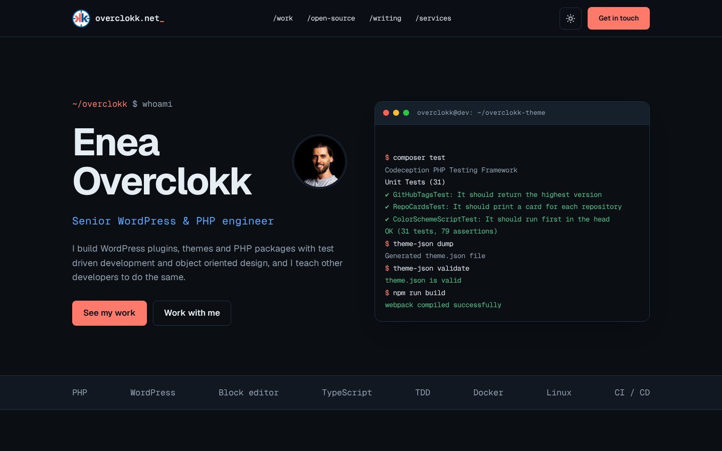 Home di overclokk.net con il tema scuro